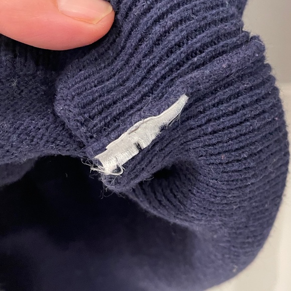 Striped Gap Sweater - Picture 6 of 8